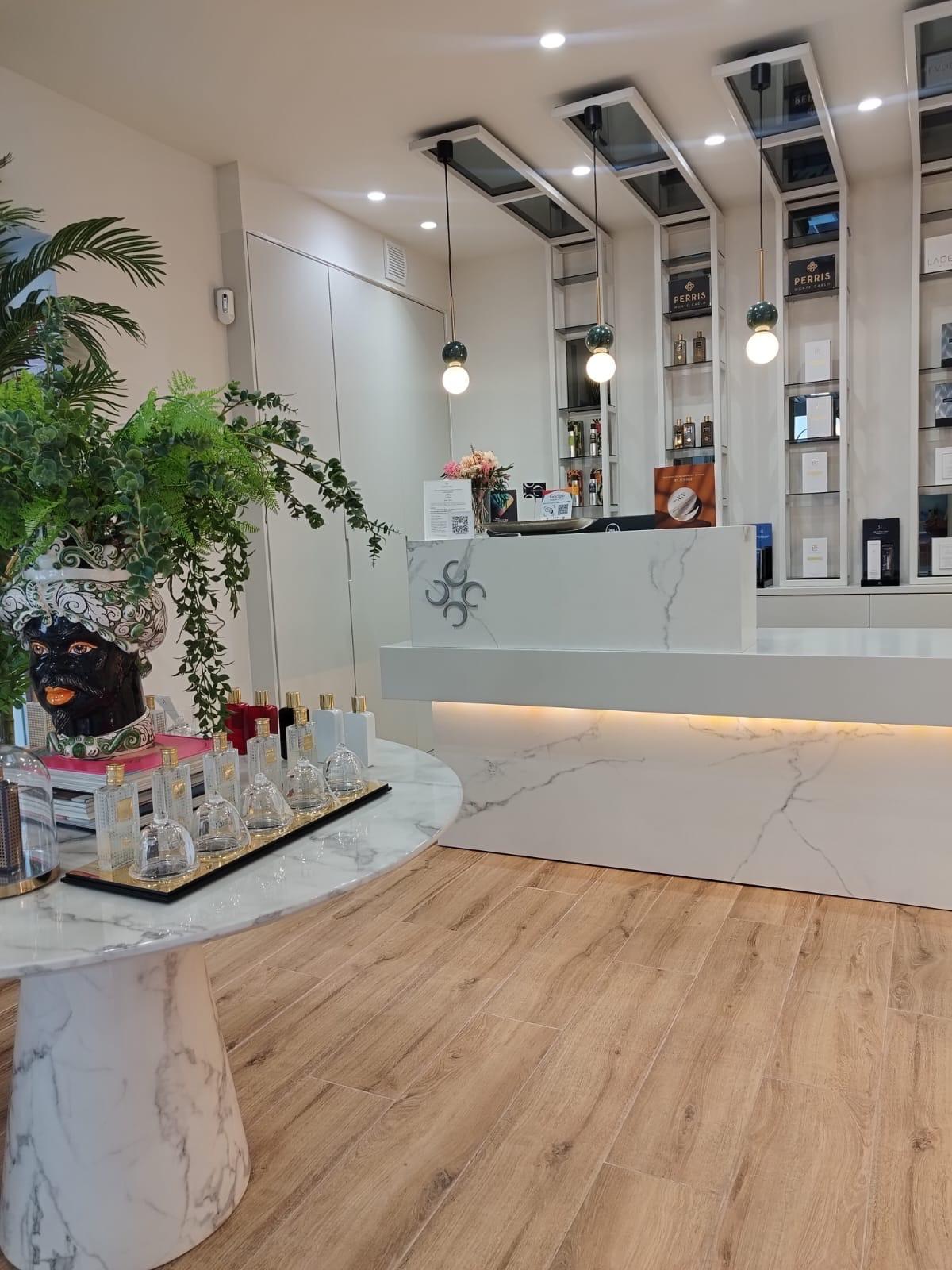 Productos de cosmética médica en la tienda de Cosmeceutical Center