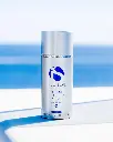 Extreme Protect SPF 30 de la marca Is Clinical: Mostrar producto para el verano y el sol
