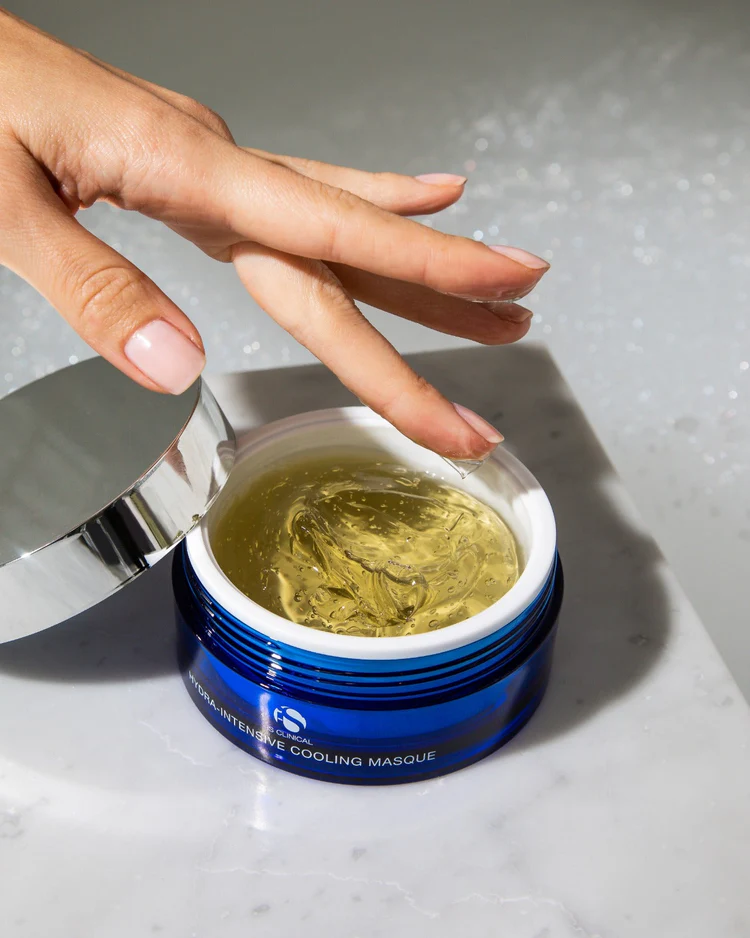 Hydra Intensive Cooling Masque de la marca Is Clinical: Mostrar textura